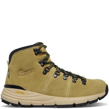 Women's Danner Mountain 600 Hiking Boots Brown / Green | CA4409NB