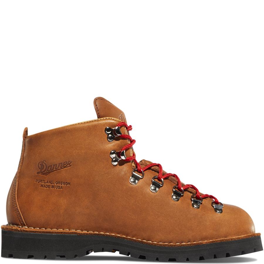 Men\'s Danner Mountain Light Cascade - GORE-TEX Work Boots Brown | CA4883FM