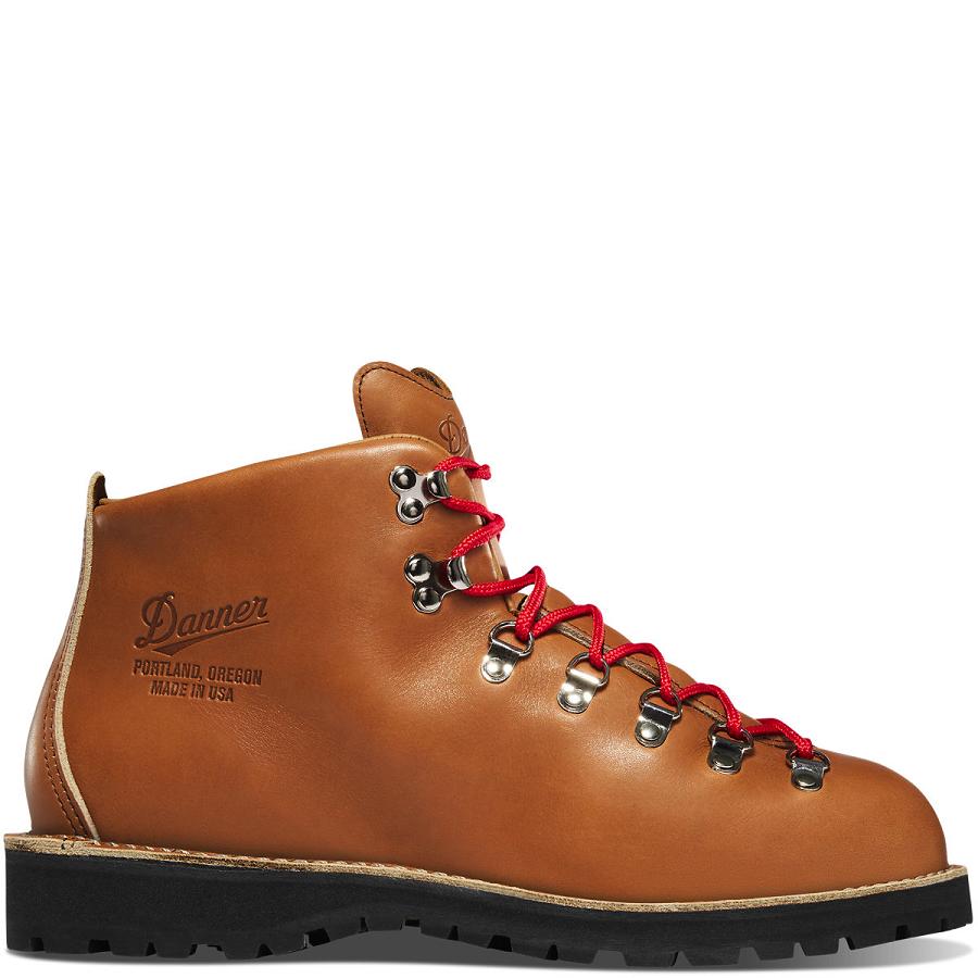 Men\'s Danner Mountain Light Cascade Work Boots Brown | CA4884DN