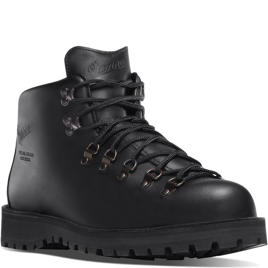 Men's Danner Mountain Light - GORE-TEX Hiking Boots Black | CA4808FM