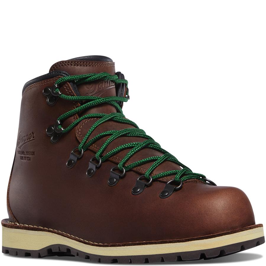 Men's Danner Mountain Pass Hiking Boots Coffee | CA4840UT