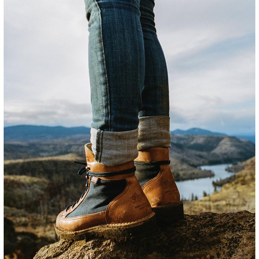 Women's Danner Light Boots Brown | CA4514HK